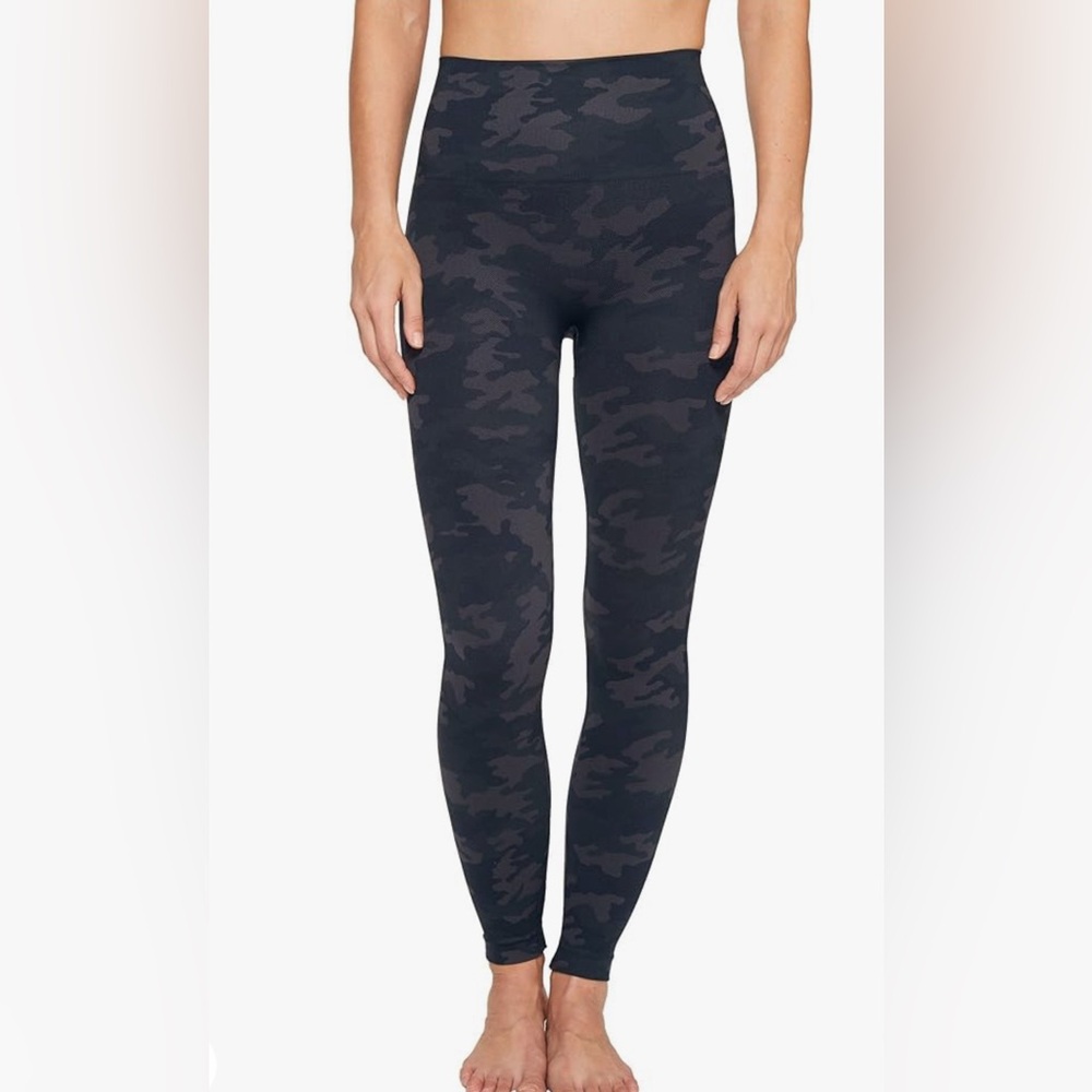 Spanx Look at Me Now Seamless Leggings Camo
